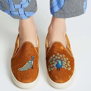 Soludos Embroidered Peacock Gold Velvet Slip on Sneakers, Women’s Size 7.5